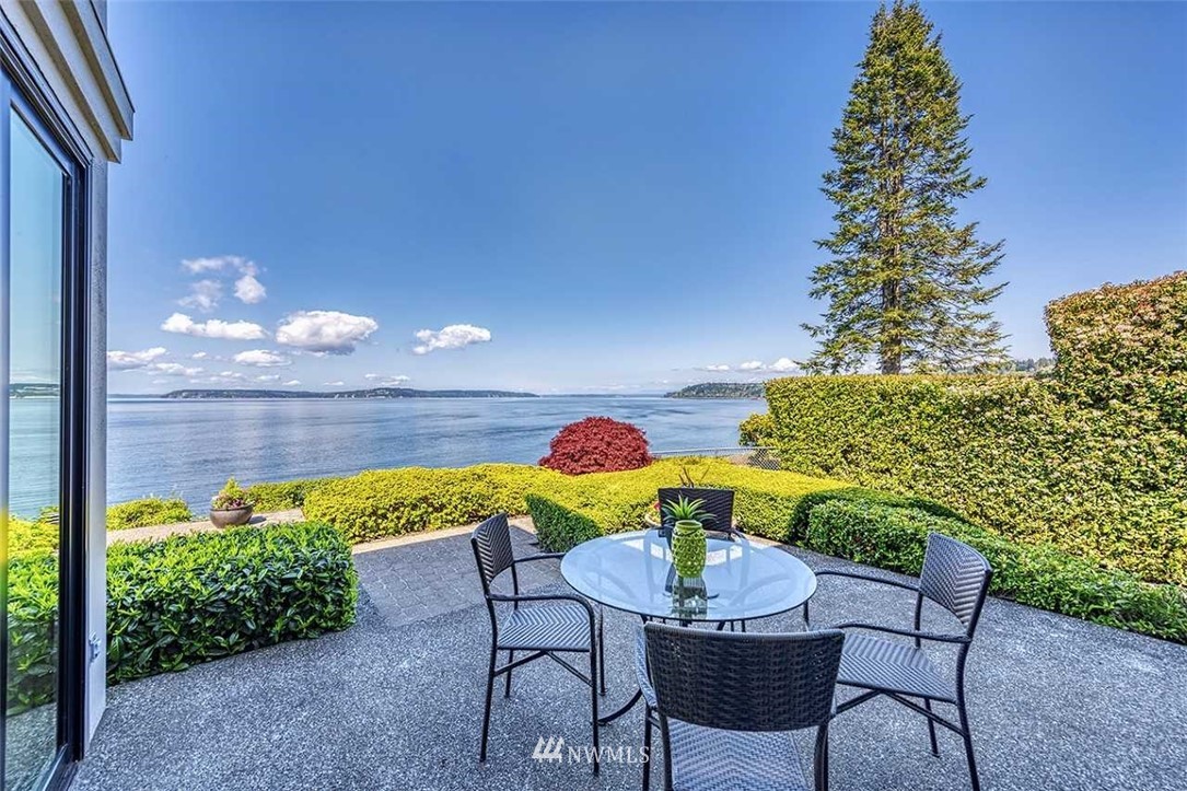 8707 Talbot Road Edmonds, WA 98026 - Photo 13 of 25
