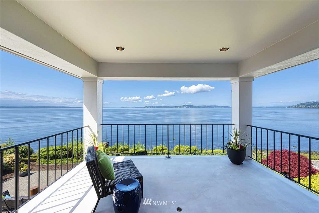 8707 Talbot Road Edmonds, WA 98026 - Photo 20 of 25
