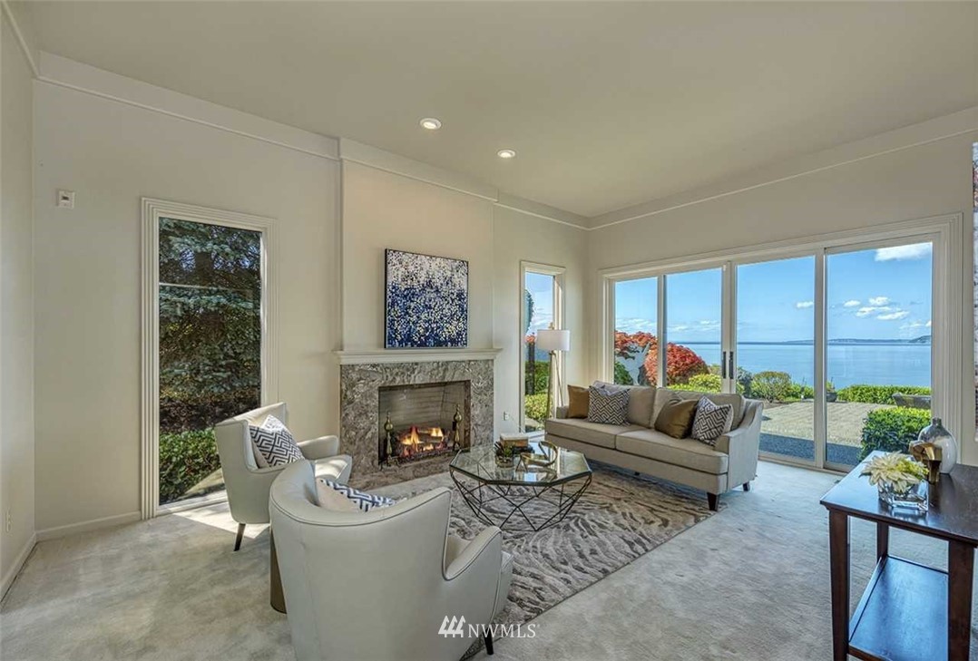 8707 Talbot Road Edmonds, WA 98026 - Photo 8 of 25