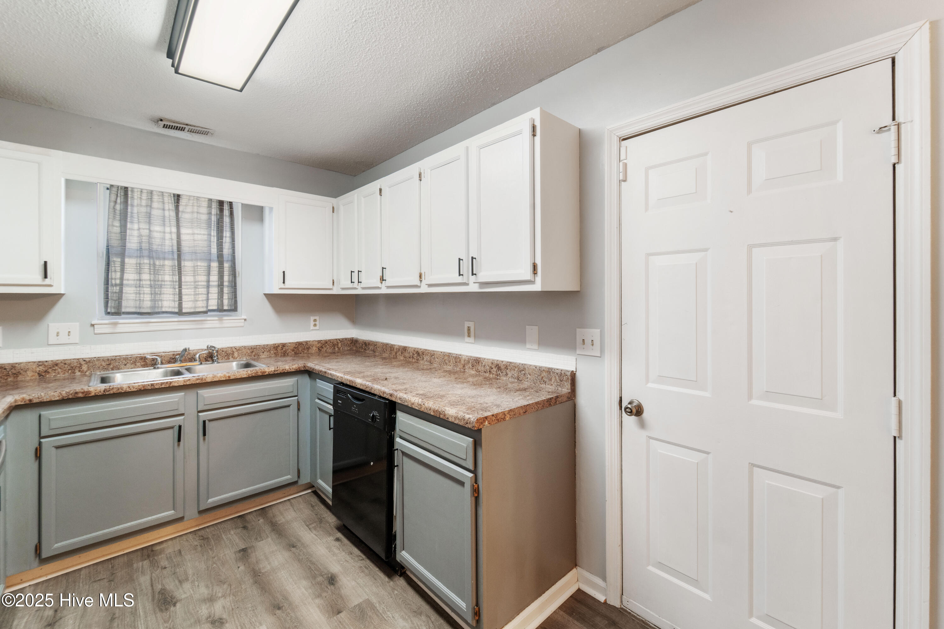 3003 East Windgate Court Jacksonville, NC 28546 - Photo 19 of 41 DSC03430