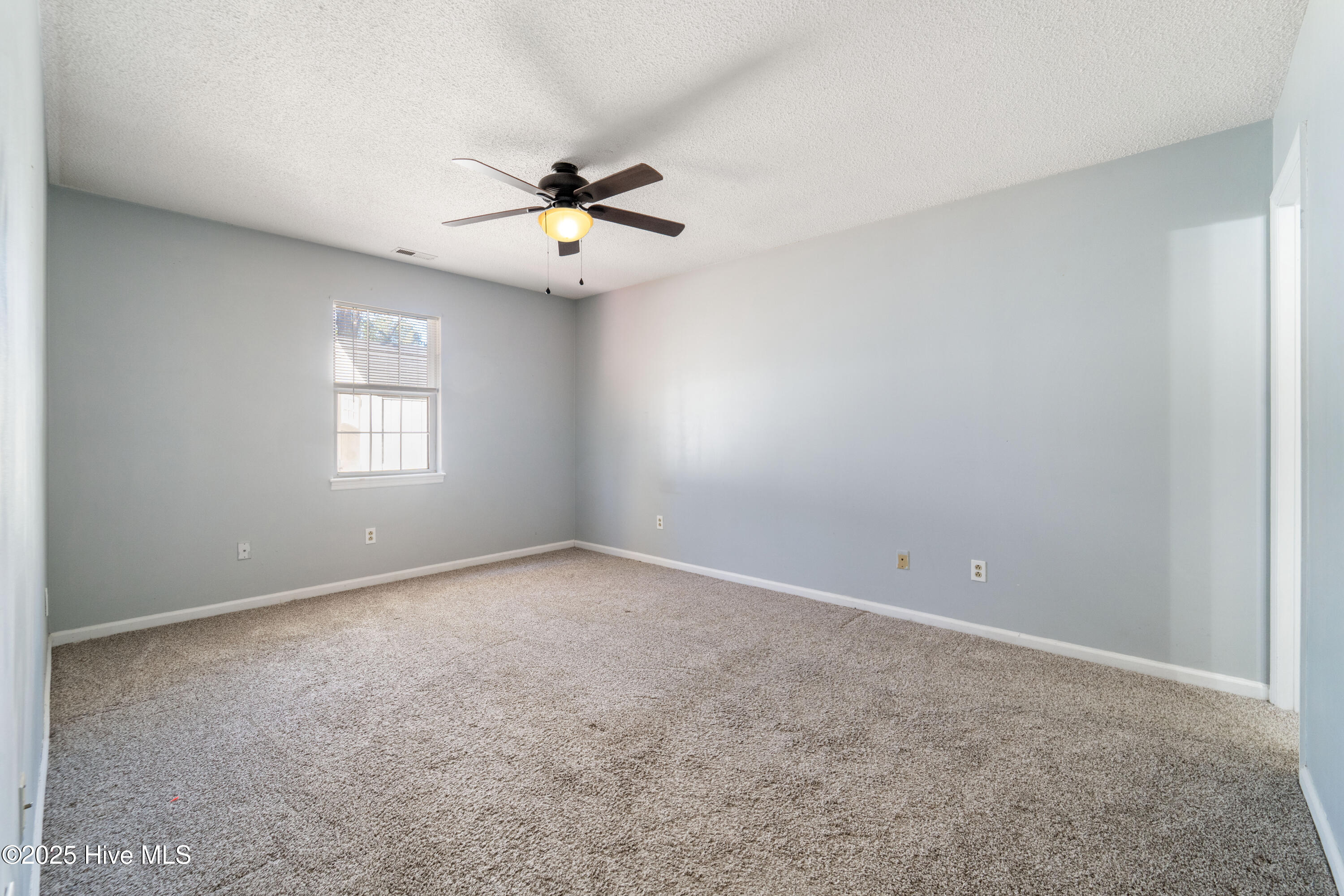 3003 East Windgate Court Jacksonville, NC 28546 - Photo 24 of 41 DSC03351