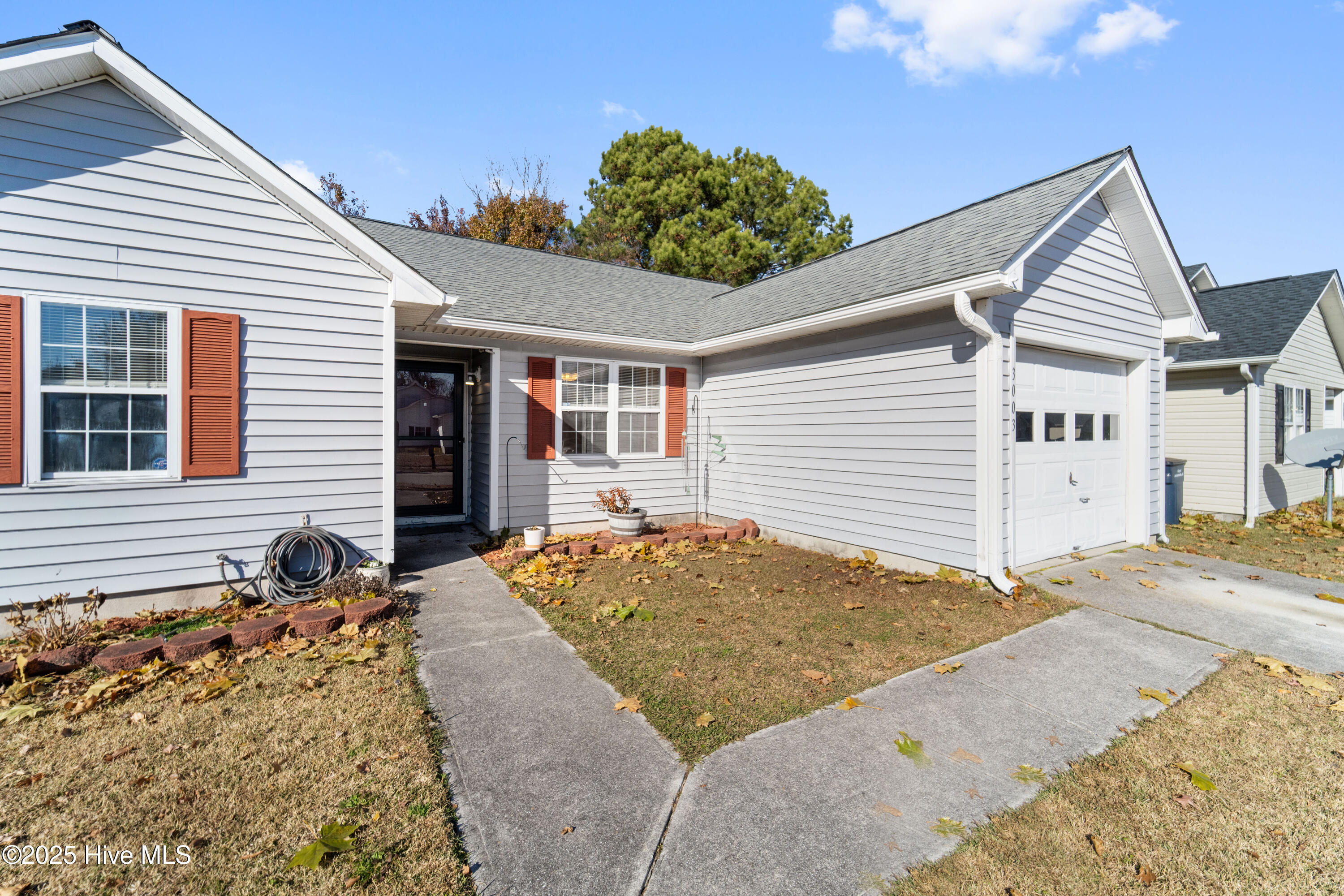 3003 East Windgate Court Jacksonville, NC 28546 - Photo 5 of 41 DSC03177