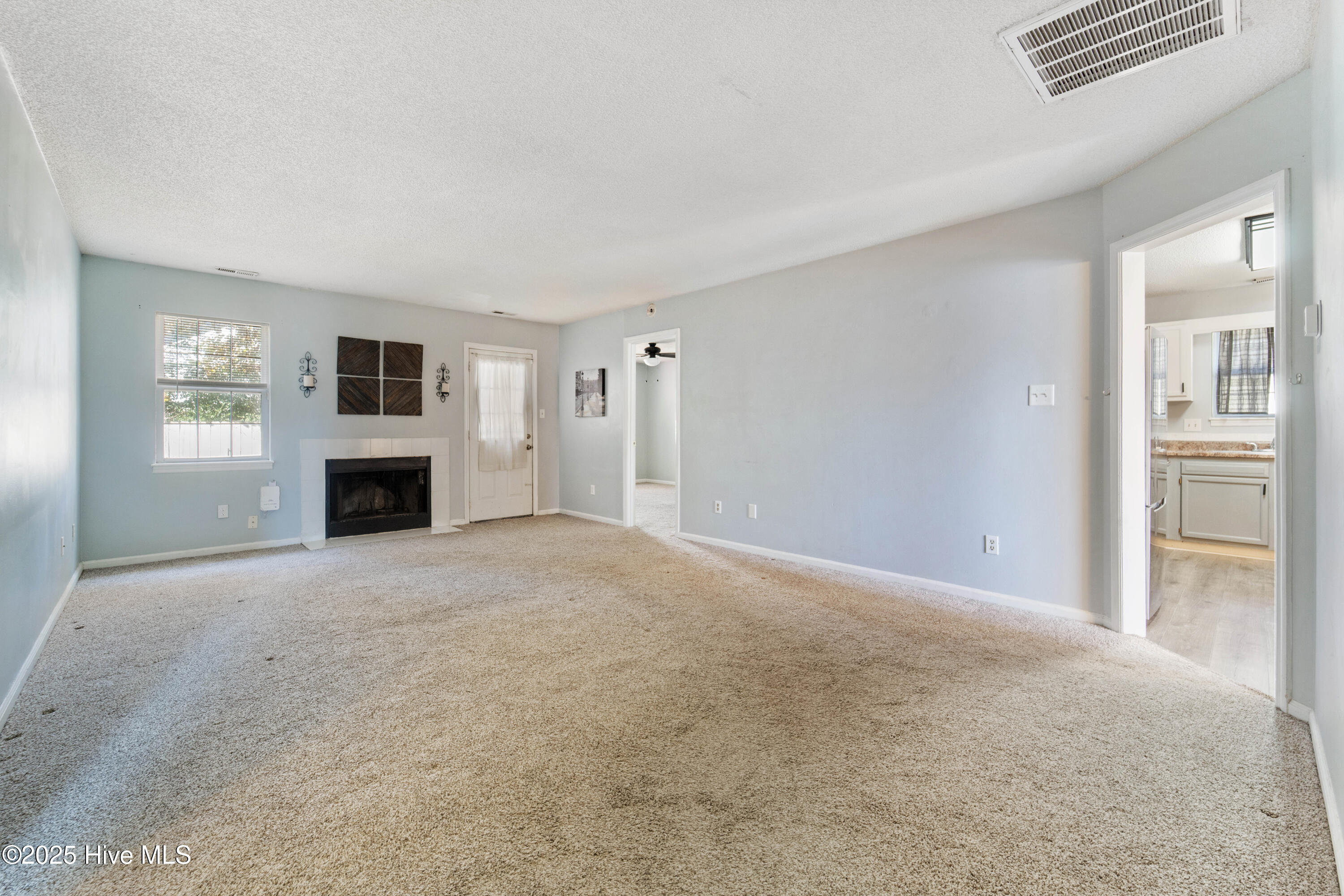 3003 East Windgate Court Jacksonville, NC 28546 - Photo 8 of 41 DSC03237