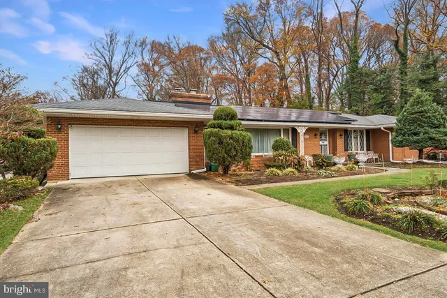 $615,000 | 4910 Stan Haven Road, Temple Hills, MD 20748