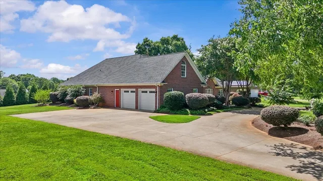 $619,000 | 126 Patti Court, Cowpens, SC 29330