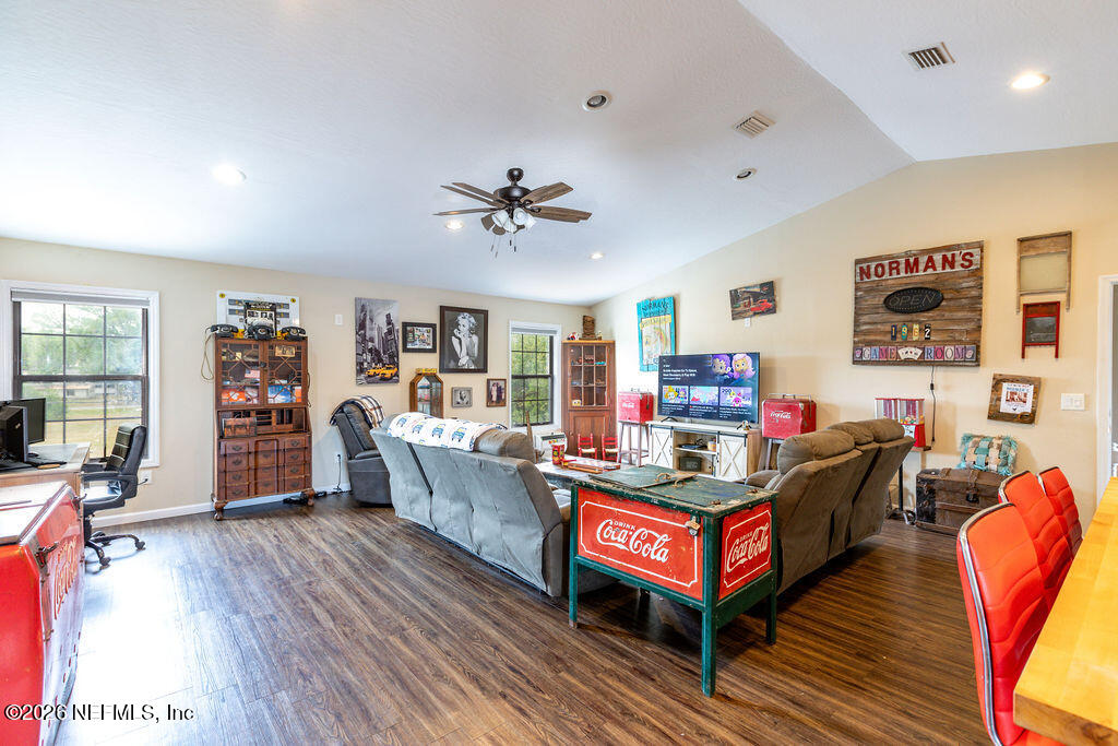 385 Southwest 2nd Avenue Lake Butler, FL 32054 - Photo 36 of 52 NormanLBUpLROne