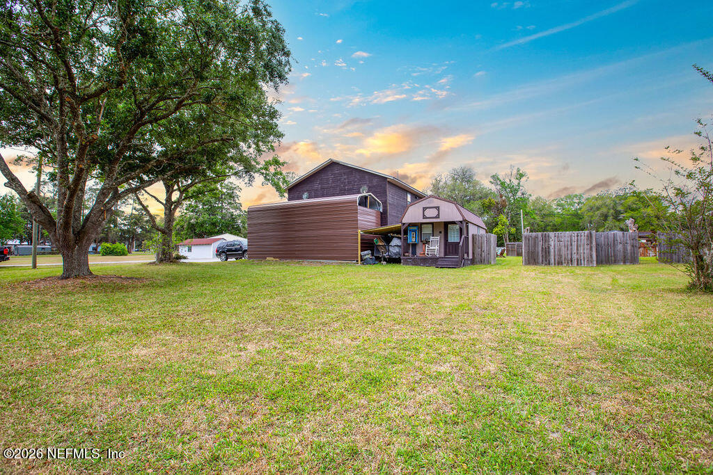 385 Southwest 2nd Avenue Lake Butler, FL 32054 - Photo 8 of 52 NormanLBBacjyardstreetvuew