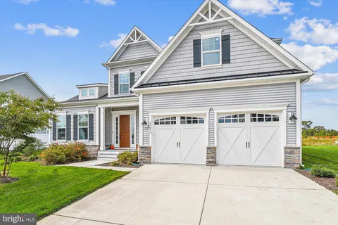 $949,900 | 33611 Stonington Drive, Lewes, DE 19958