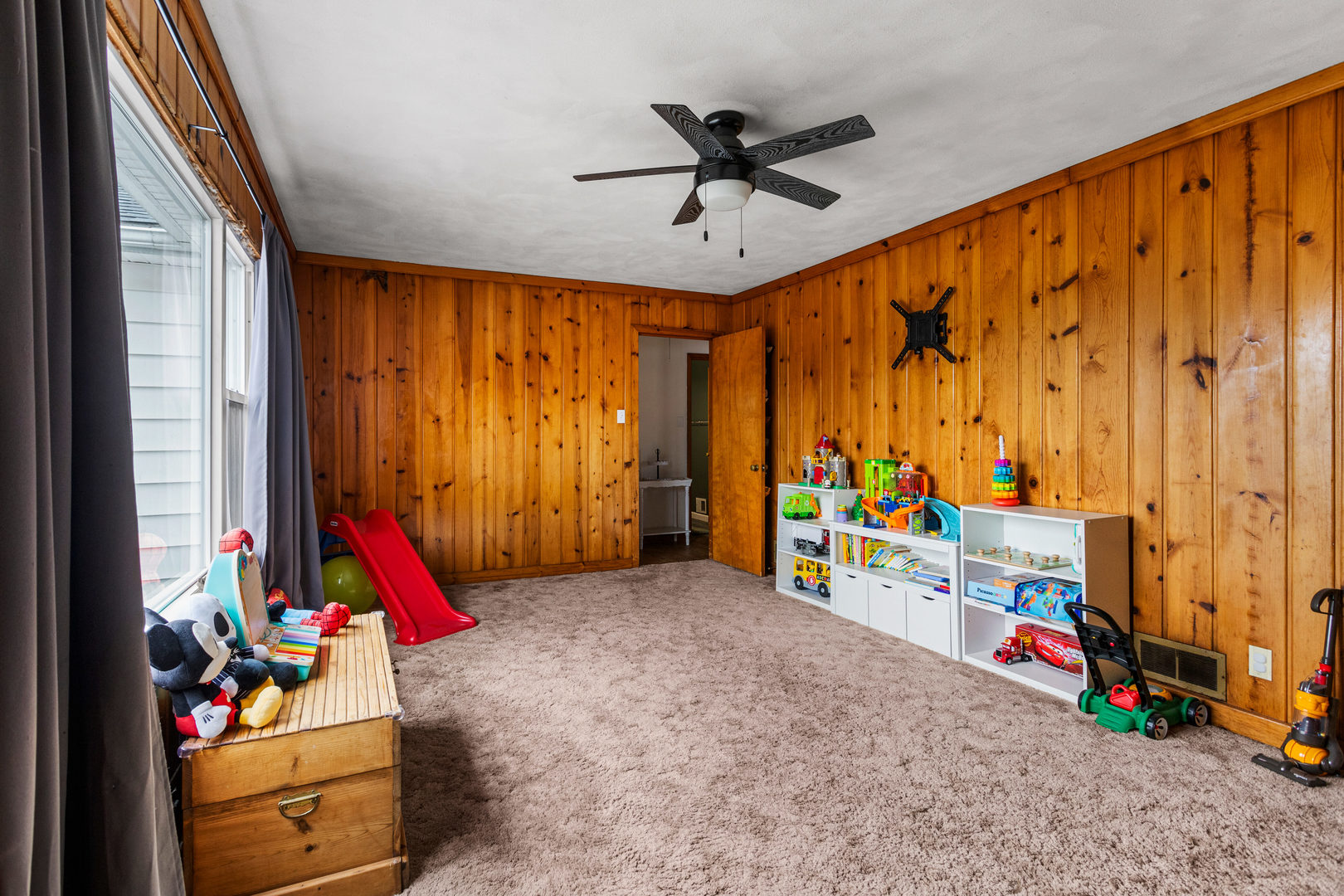 3235 West Main Street Decatur, IL 62522 - Photo 16 of 30 a view of play room with gym equipment