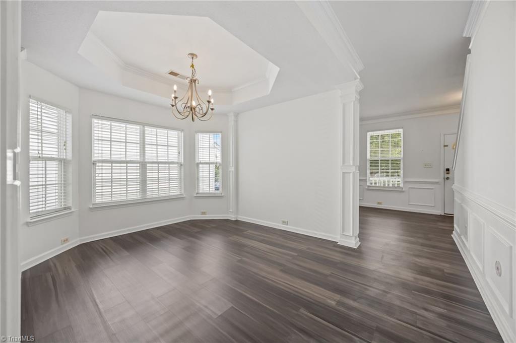 2211 Rindle Drive High Point, NC 27262 - Photo 4 of 21