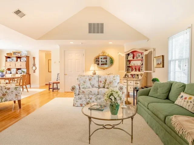 $705,000 | 74 Tussock Brook Road, Unit 74, Duxbury, MA 02332