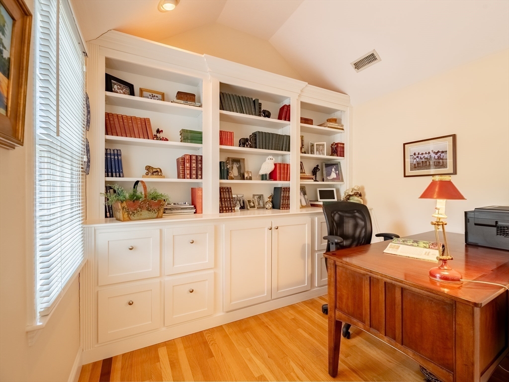 74 Tussock Brook Road, Unit 74 Duxbury, MA 02332 - Photo 10 of 42