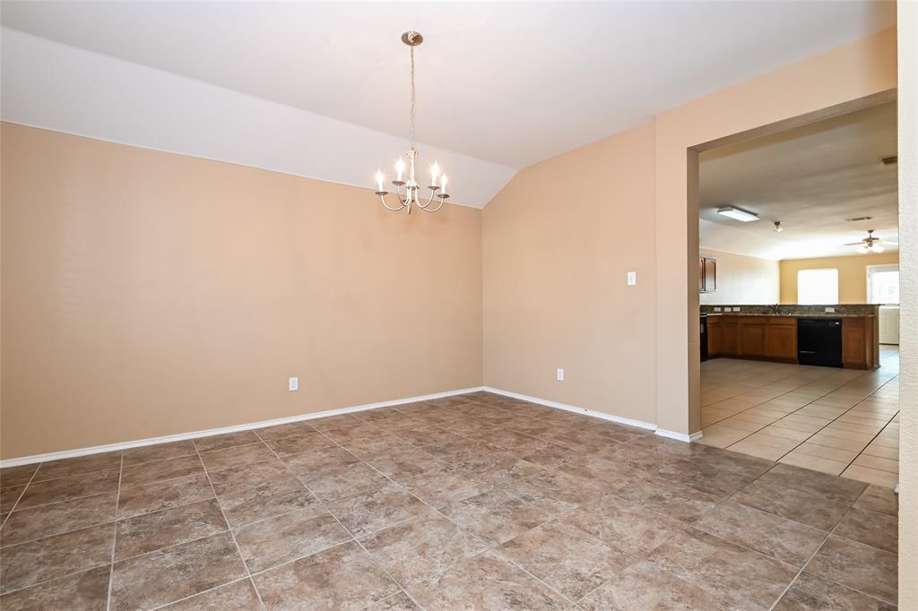 3653 Swallow Drive Mesquite, TX 75181 - Photo 4 of 16