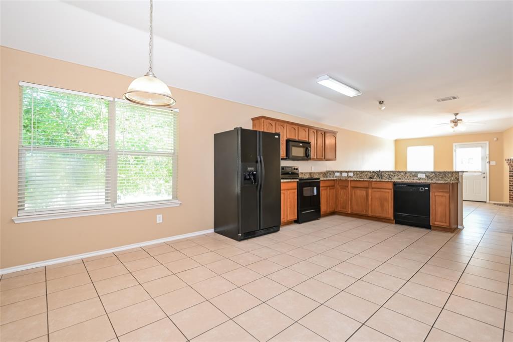 3653 Swallow Drive Mesquite, TX 75181 - Photo 5 of 16