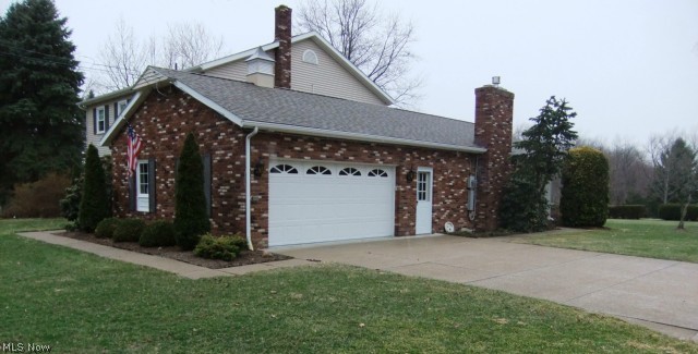 6556 Burdett Road Wadsworth, OH 44281 - Photo 2 of 25 Gallery Image 2