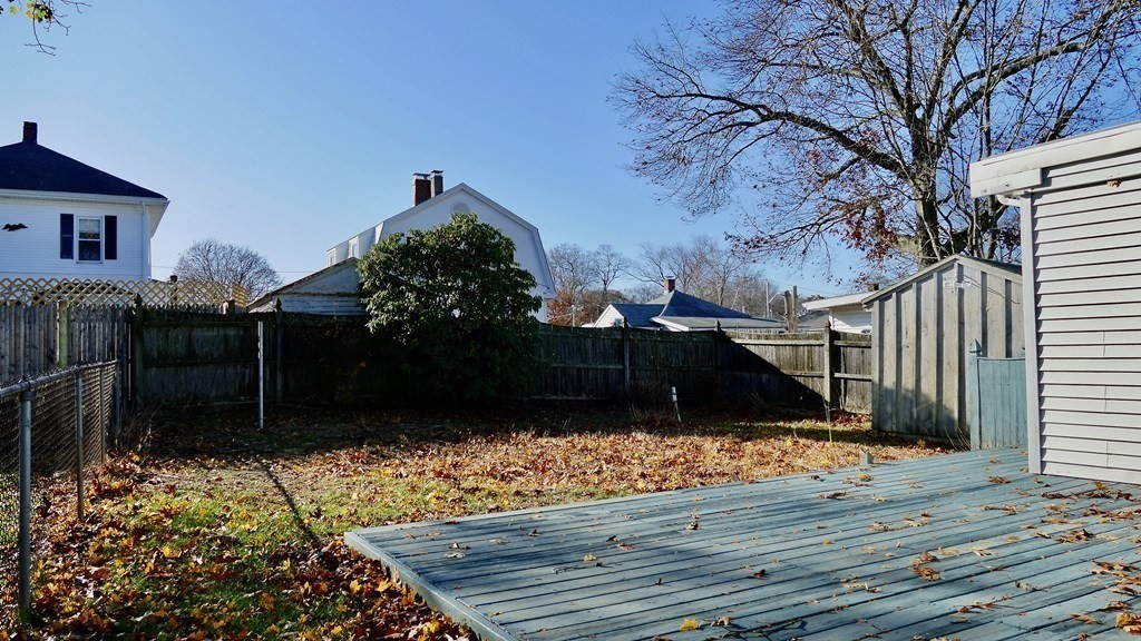 15 Bittern Road Quincy, MA 02169 - Photo 4 of 41 Gallery Image 4