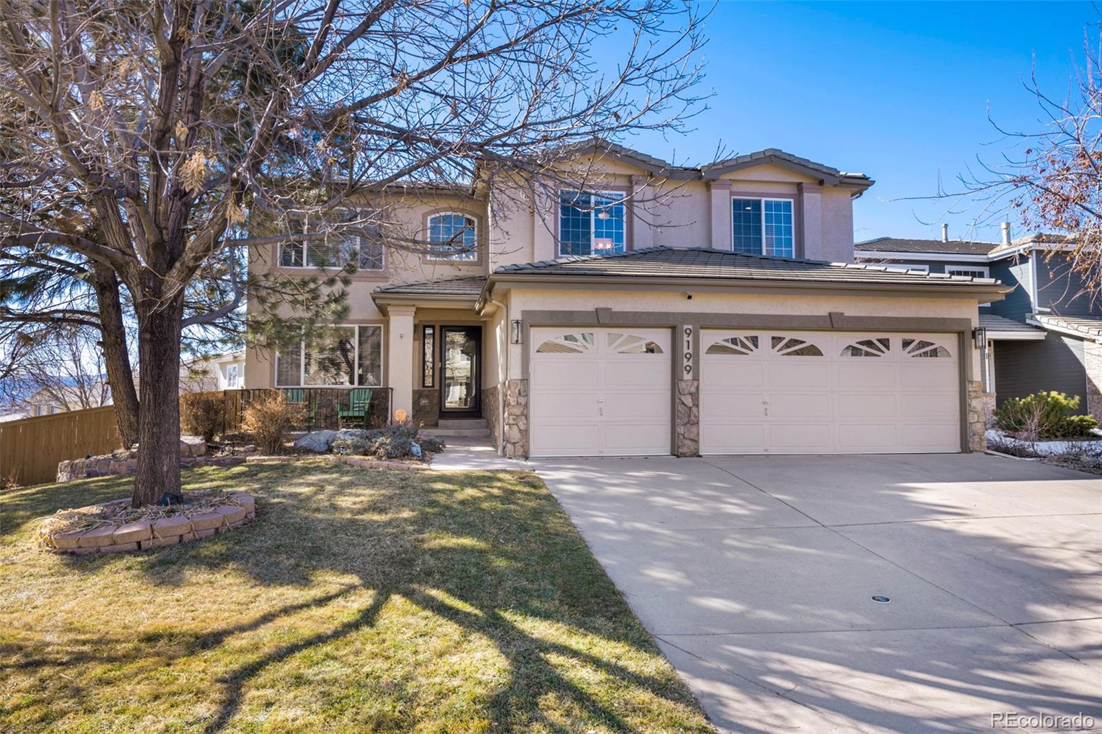 9199 Fox Fire Way Highlands Ranch, CO 80129 - Photo 4 of 49 Gallery Image 4