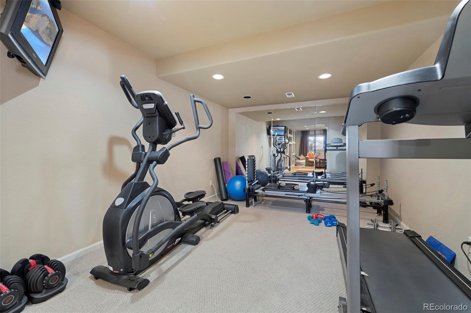 9199 Fox Fire Way Highlands Ranch, CO 80129 - Photo 42 of 49 Gallery Image 42