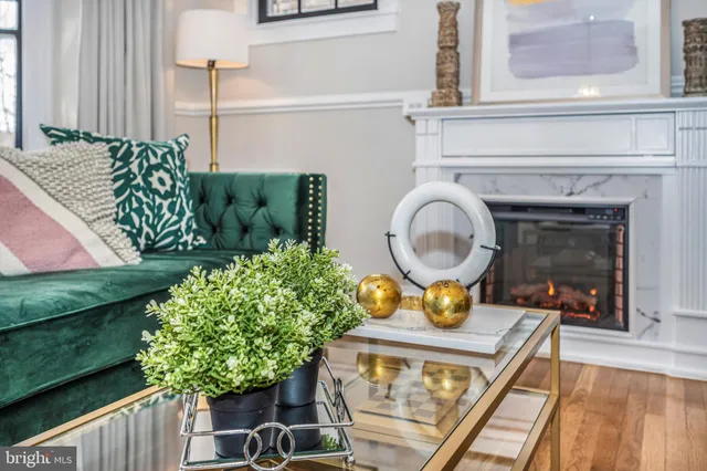 $1,800 | 125 West Church Street, Unit B, Frederick, MD 21701