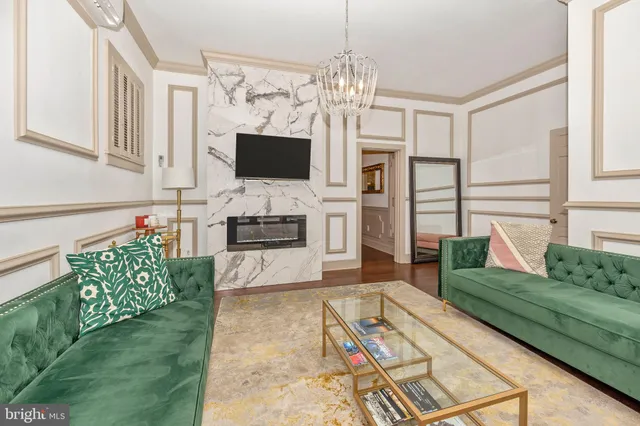 $1,800 | 125 West Church Street, Unit B, Frederick, MD 21701