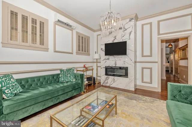 $1,800 | 125 West Church Street, Unit B, Frederick, MD 21701