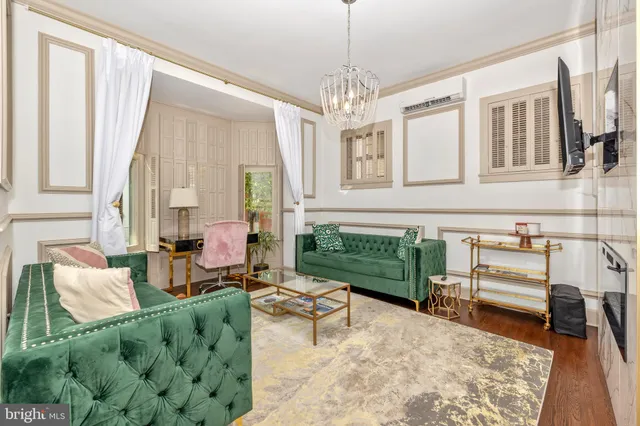 $1,800 | 125 West Church Street, Unit B, Frederick, MD 21701