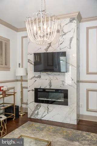 $1,800 | 125 West Church Street, Unit B, Frederick, MD 21701