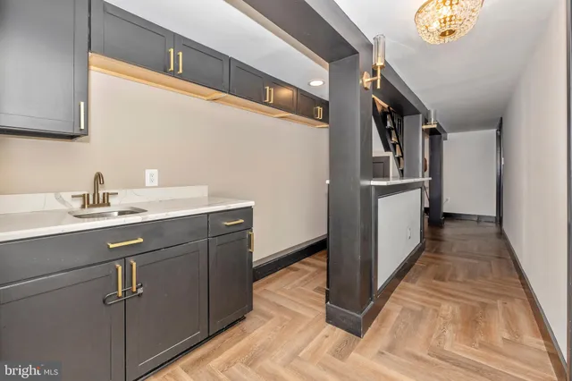 $1,800 | 125 West Church Street, Unit B, Frederick, MD 21701