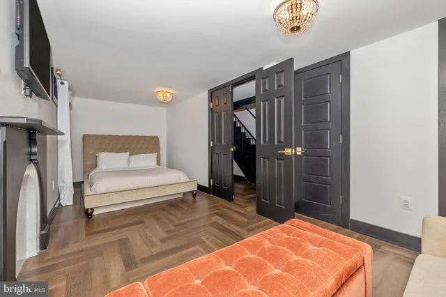 $1,800 | 125 West Church Street, Unit B, Frederick, MD 21701