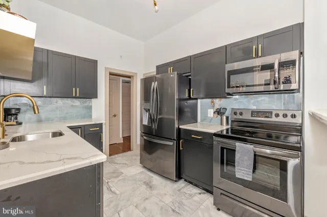 $1,800 | 125 West Church Street, Unit B, Frederick, MD 21701