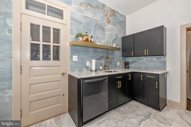 $1,800 | 125 West Church Street, Unit B, Frederick, MD 21701