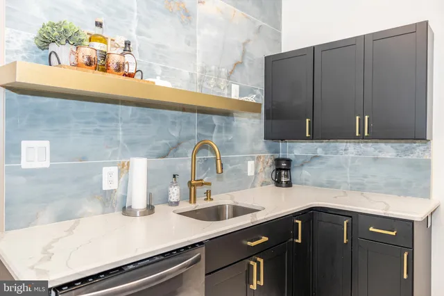 $1,800 | 125 West Church Street, Unit B, Frederick, MD 21701