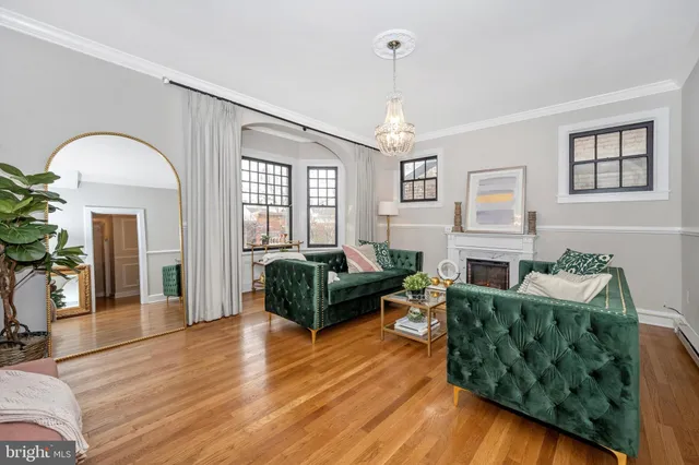 $1,800 | 125 West Church Street, Unit B, Frederick, MD 21701