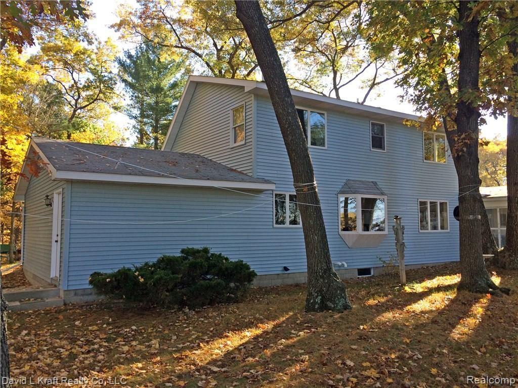 7280 Port Austin Road Caseville, MI 48725 - Photo 19 of 24 7280PtAustinLakeside.jpg