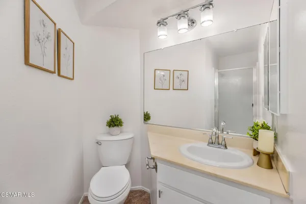 $499,000 | 1109 Tivoli Lane, Unit 122, Simi Valley, CA 93065