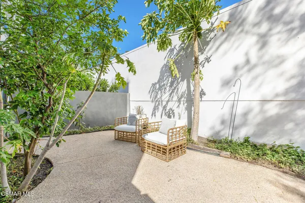 $499,000 | 1109 Tivoli Lane, Unit 122, Simi Valley, CA 93065