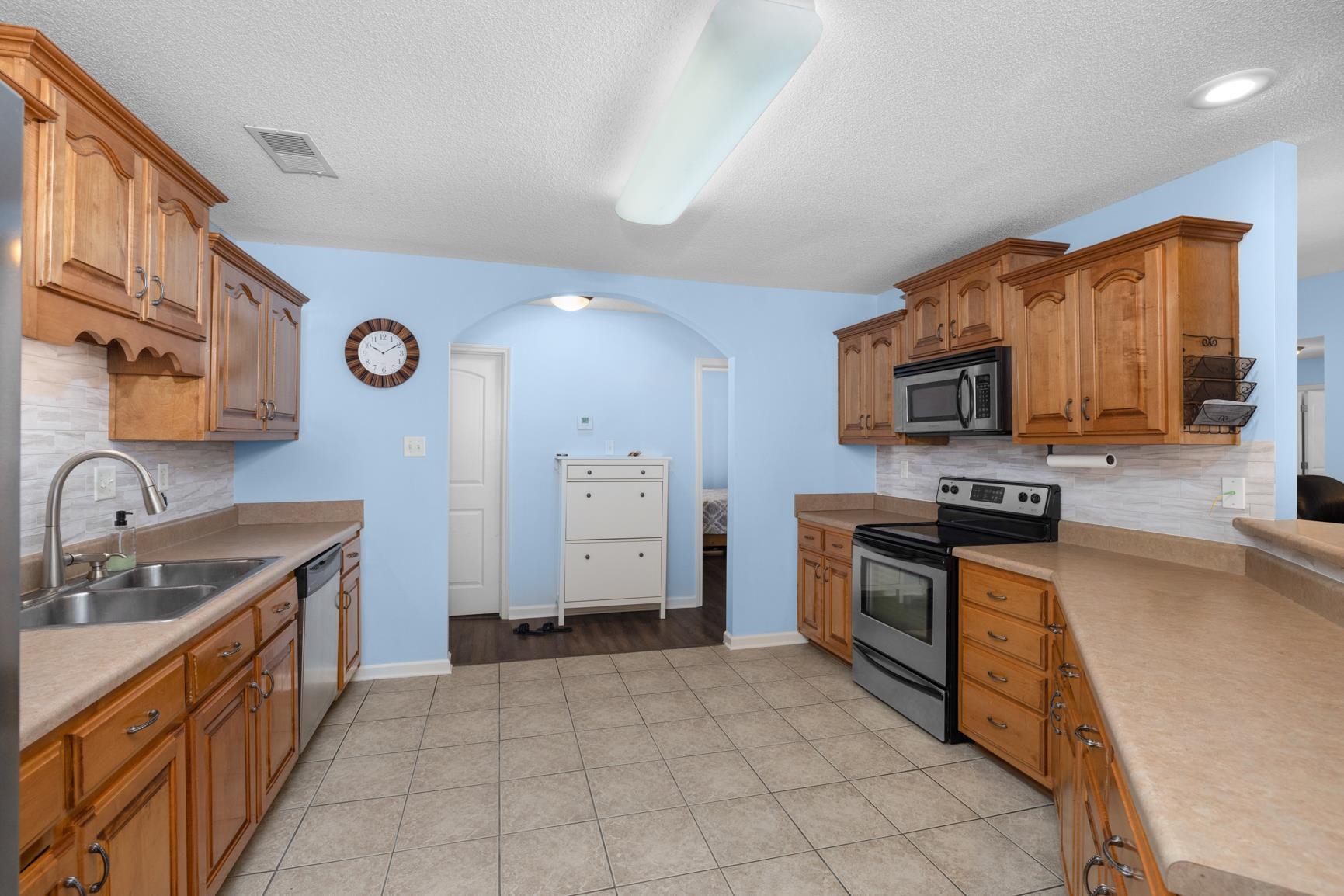 269 Hummingbird Loop Atoka, TN 38004 - Photo 11 of 31
