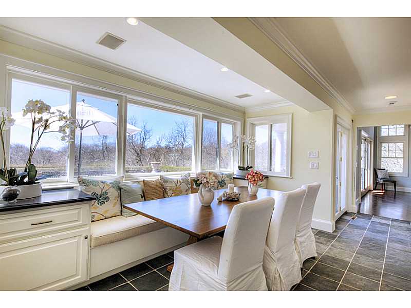 24 Brenton Road Newport, RI 02840 - Photo 12 of 22 Dining Area.