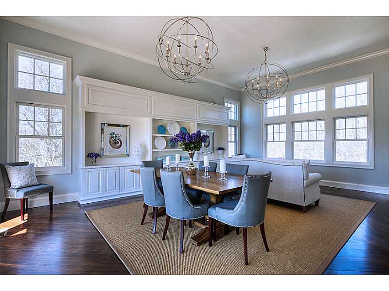 24 Brenton Road Newport, RI 02840 - Photo 14 of 22 Dining Room.
