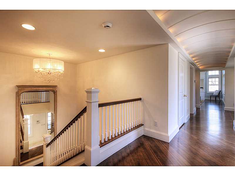 24 Brenton Road Newport, RI 02840 - Photo 10 of 22 Other. 2nd floor hallway