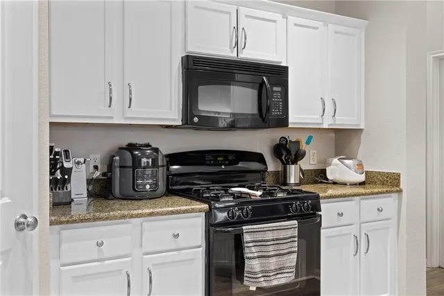 $1,975 | 15498 Baker Meadow Loop, College Station, TX 77845