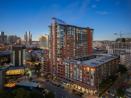 $799,900 | 600 12th Avenue South, Unit 313, Nashville, TN 37203