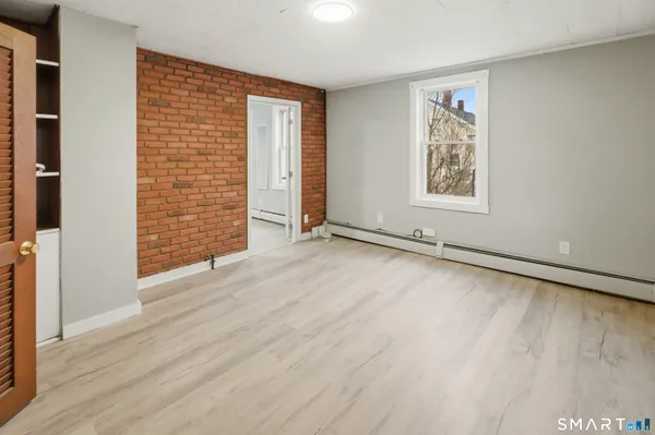 $299,999 | 9-11 Battey Street, Putnam, CT 06260