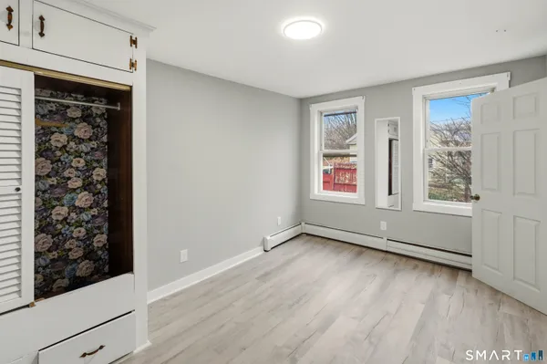 $299,999 | 9-11 Battey Street, Putnam, CT 06260