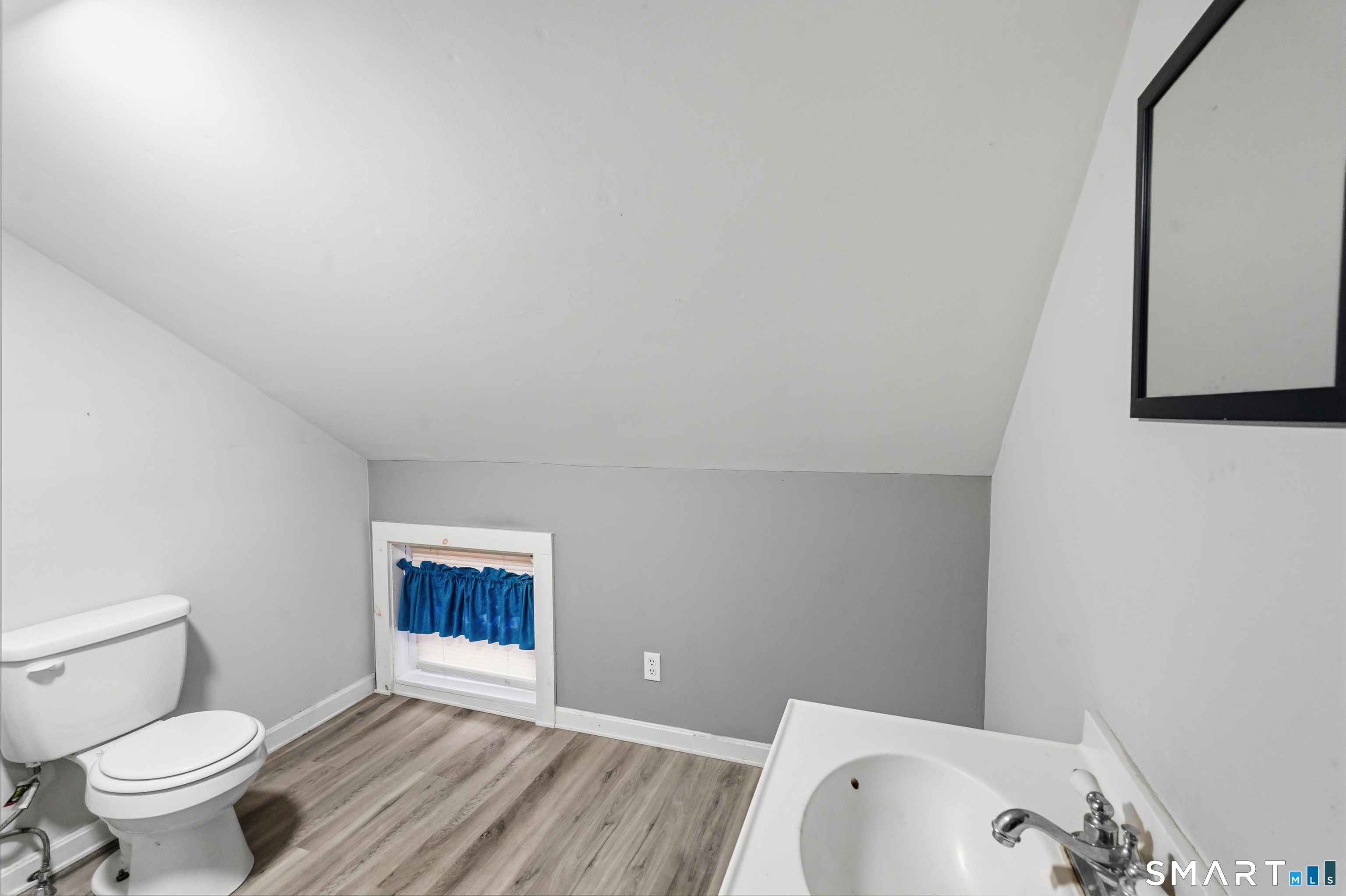 9-11 Battey Street Putnam, CT 06260 - Photo 7 of 39