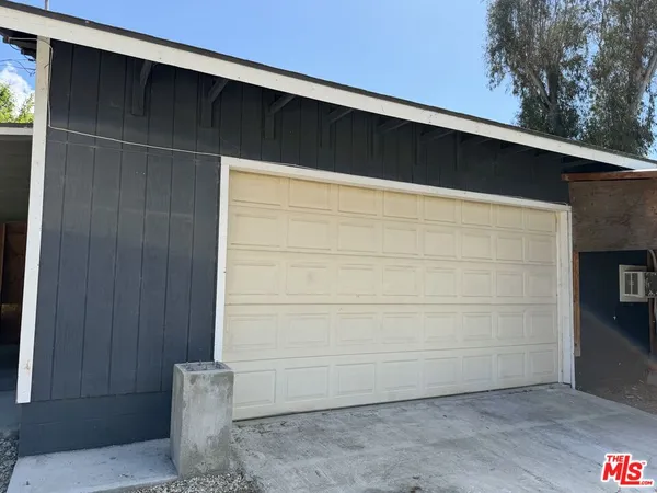 $500 | 8729 North Ventura Avenue, Ventura, CA 93001