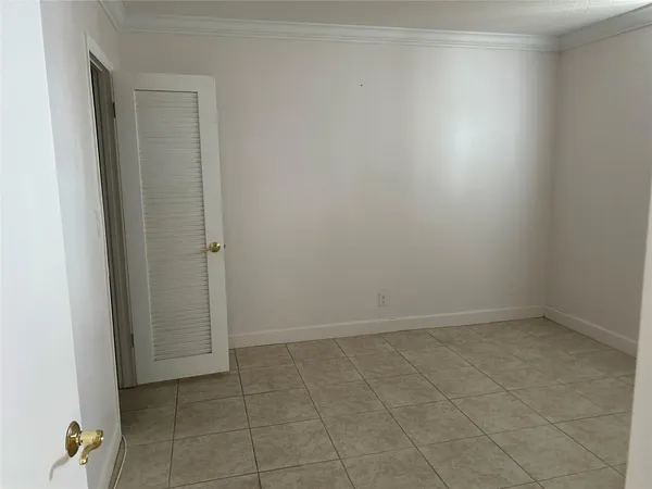 $699,999 | 750 North Ocean Boulevard, Unit 1409, Pompano Beach, FL 33062