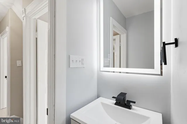 $214,900 | 415 South Burhans Boulevard, Hagerstown, MD 21740