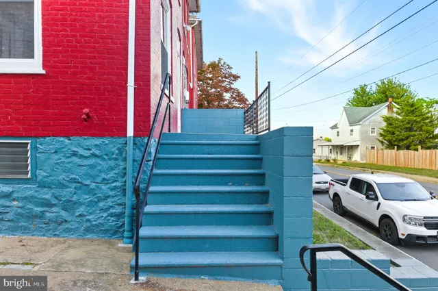 $214,900 | 415 South Burhans Boulevard, Hagerstown, MD 21740