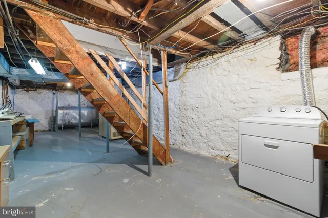 $214,900 | 415 South Burhans Boulevard, Hagerstown, MD 21740